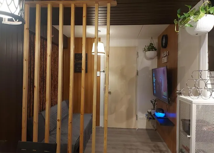 Apartment Deca 946 *